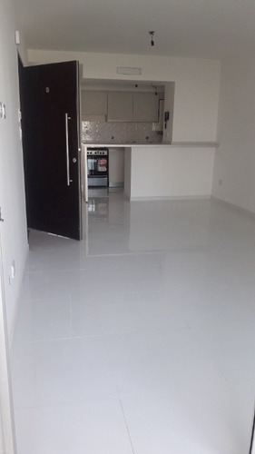 Imagen 4 de 14 de Departamento En Venta En Lanus Oeste