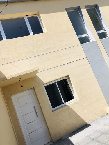 Casa En Venta Ubicado En Adrogué, Almirante Brown, G.b.a. Zona Sur