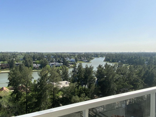 Venta Departamento. 3 Dormitorios Amenities. Vista Despejada