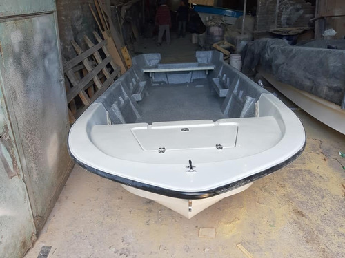 Tracker Condor 520 Base 1 $210000 Base 2 $234000 Tambu/matri
