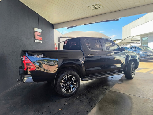 Toyota Picape Cabine Dupla SRX 4x4 2.8 Diesel
