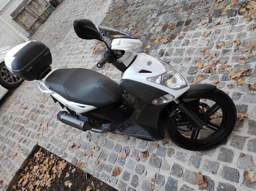 Kymco Agility 200i