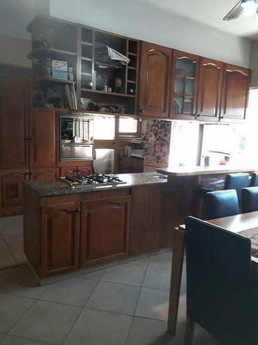 Imagen 3 de 15 de Av. Pueyrredón Y Av. Córdoba- 134 M2 - Con Cochera - Apto Crédito - Dependencia