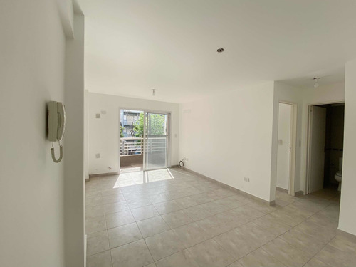 Imagen 9 de 30 de Venta Excelente Departamento Dos Ambientes Morón Centro