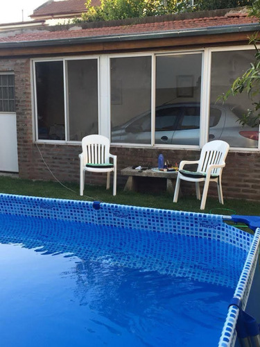 Casa Estilo Colonial Con Jartin Y Quincho