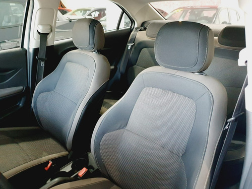 Imagem 8 de 8 de Prisma Ltz 1.4 Manual Flex - 2014