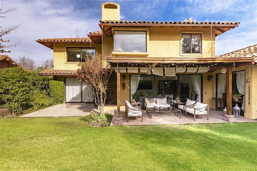 Imagen 24 de 26 de Exquisita Casa 5 Dorm. En Calle Tranquila Golf De Manquehue