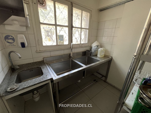 Local Comercial En Arriendo En Providencia