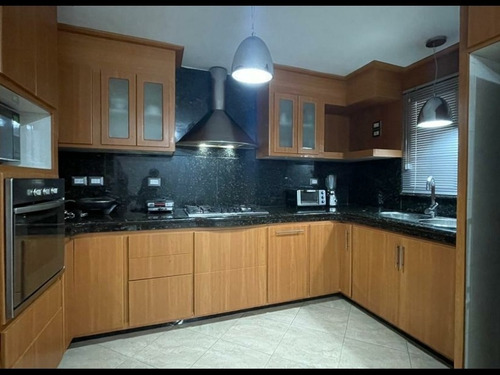 Imagen 2 de 12 de R.p/ Bella Casa, Town House En Alquiler En San Cristobal
