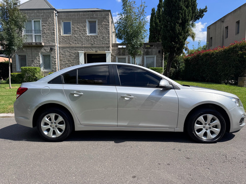 Chevrolet Cruze 1.8 Lt Mt