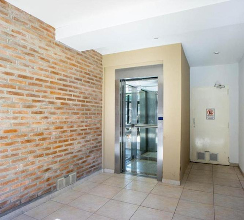 Imagen 5 de 10 de 1 Dorm - 40m² Echesortu