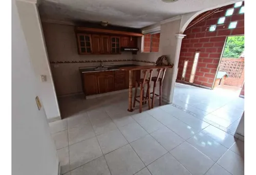 Vendo Casa En Itagüí, Ditaires (portal De Las Flores)