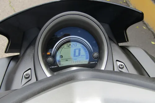 Yamaha N-max 155 At