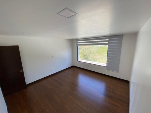 Imagen 9 de 12 de Hermosa Casa Por Estrenar En Tumbaco Independiente