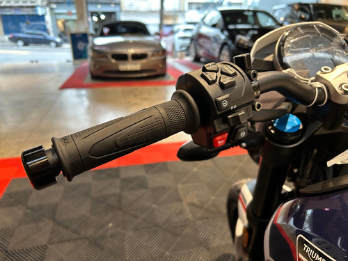 Triumph Trident Tribute Se Año 2025 - Hilton Motors Co.
