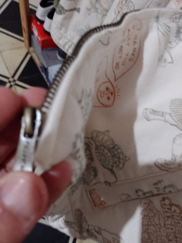 Campera Gabardina Pull & Bear Estampa Oversize Puma Adidas (Usado)