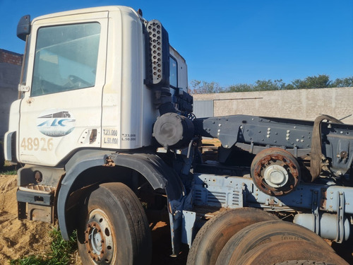 Caminhão Scania 420 2006