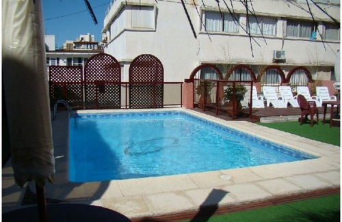 Apartamento En Alquiler De 2 Dormitorios En Peninsula