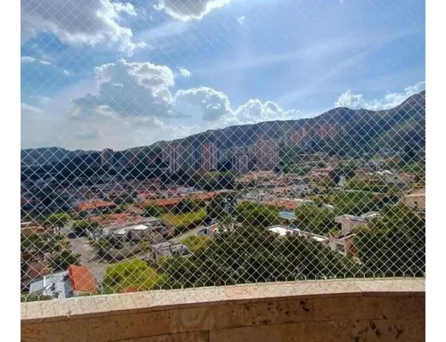 Apartamento En Venta - El Parral