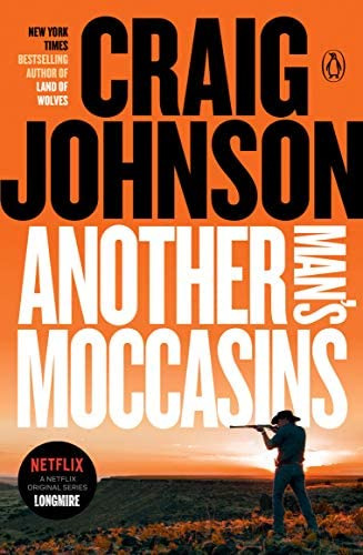Another Manøs Moccasins: A Longmire Mystery, De Johnson,. Editorial Penguin Books, Tapa Blanda En Inglés