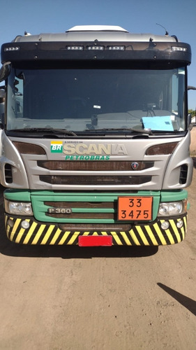 Imagem 3 de 18 de Scania P360 4x2 Cabine Estendida 2013