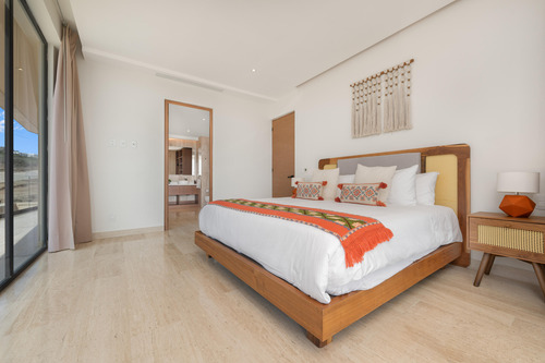 Mistiq Los Cabos