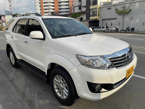Toyota Fortuner 2.7 4x4 A/t