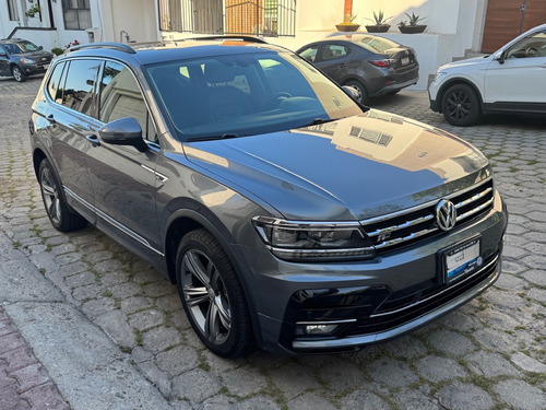 Volkswagen Tiguan 1.4 Wolfsburg Edition At