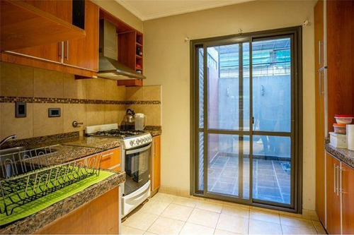 Imagen 6 de 13 de Casa De 3 Dormitorios En Venta Con Parrillero Fisherton