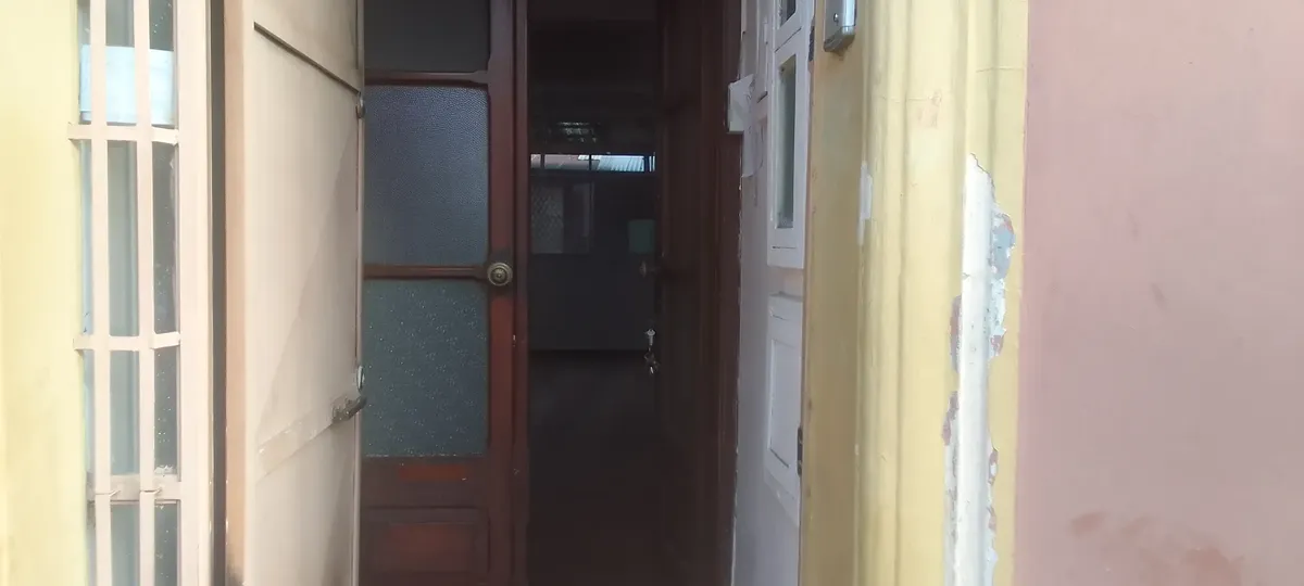Imagen 5 de 8 de Sector Residencial. A Pasos De Terminal De Buses Y Locomocio