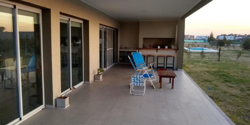 Imagen 12 de 20 de Casa - Canning (e. Echeverria)