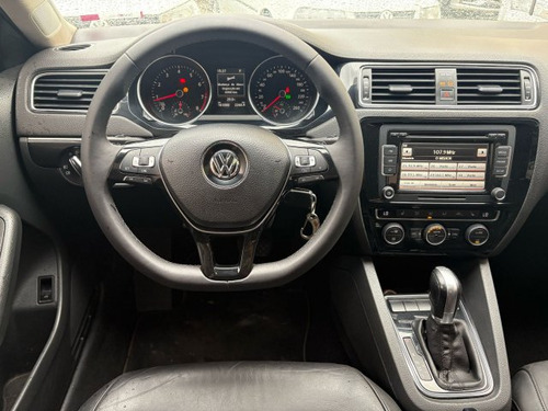 Volkswagen Jetta Jetta 2.0 TSI HIGHLINE 211CV GASOLINA 4P TIPTRONIC