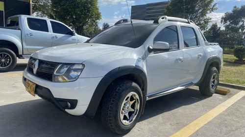 Imagen 3 de 25 de Renault Duster Oroch