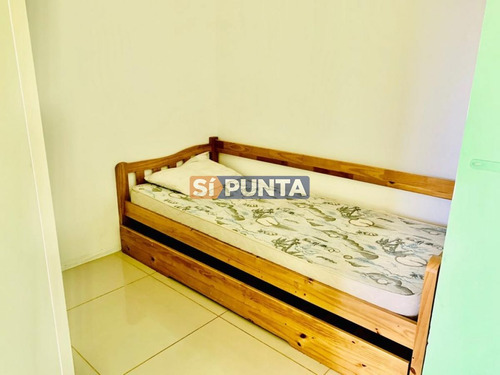 Imagen 20 de 24 de Apartamento En Venta.