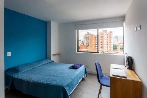 Apartamento En Venta En Laureles. Cod V16058