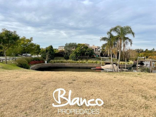 Imagen 3 de 12 de Oportunidad! Excelente Lote Al Río En El Exclusivo Barrio Náutico El Yacht - Nordelta