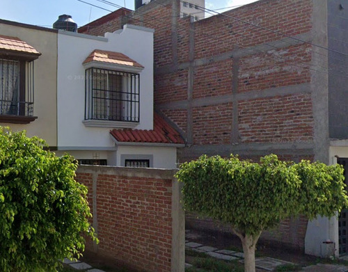 Sk01- Oportunidad. Casa En Remate Bancario En C. Bahia Del Oslo, Paseos De La Castallana, Leon De Aldama, Gto. ( Solo Recursos Propios)