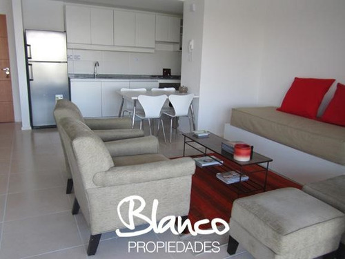 Departamento En Alq. Temporario En Islas Del Golf, Nordelta, Tigre
