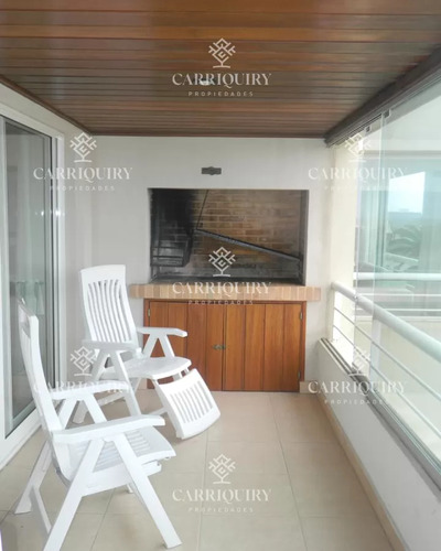 Apartamento En Brava Frente Al Mar, Alquiler