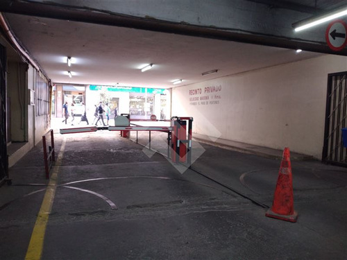 Venta, Estacionamiento, Santiago Centro. Metro Moneda