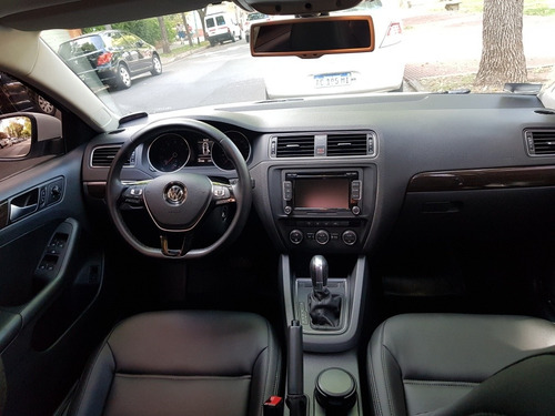 Volkswagen Vento 2.5 Luxury 170cv Tiptronic 2015