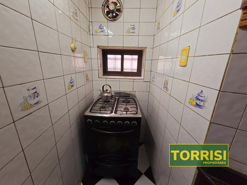 Venta - 5 Amb Ph C/patio Y Cochera/local - Campichuelo 300
