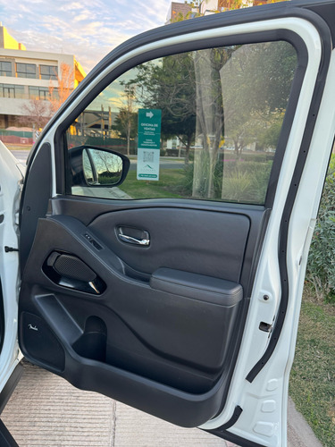 Nissan Frontier 4.0 Pro-4x V6 4x4 At