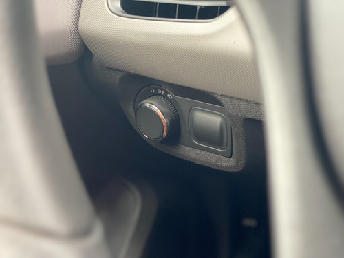 Imagen 8 de 15 de Chevrolet Prisma Joy Ls