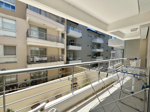 Amplio Departamento En Venta Sobre Av. Libertador - Punta Chica