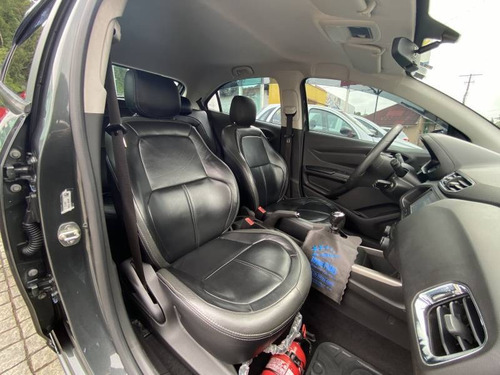 Imagem 7 de 12 de Chevrolet Onix Hatch Ltz 1.4