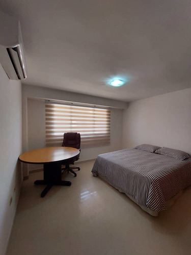Imagen 8 de 13 de En Venta Apartamento Morro Karacola