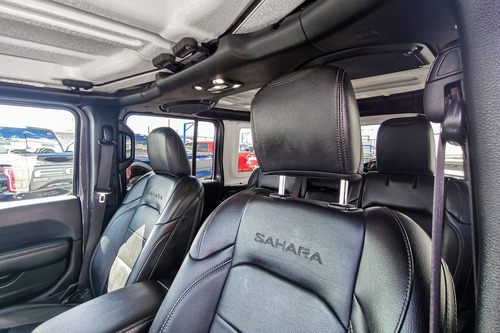 Jeep Wrangler 3.6 Unlimited Sahara 4x4 At