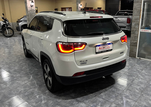 Jeep Compass 2.4 Longitude Plus 4X4