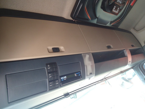Imagem 12 de 13 de Man Tgx 29480 2019 6x4 Teto Alto Completo,baixa Km